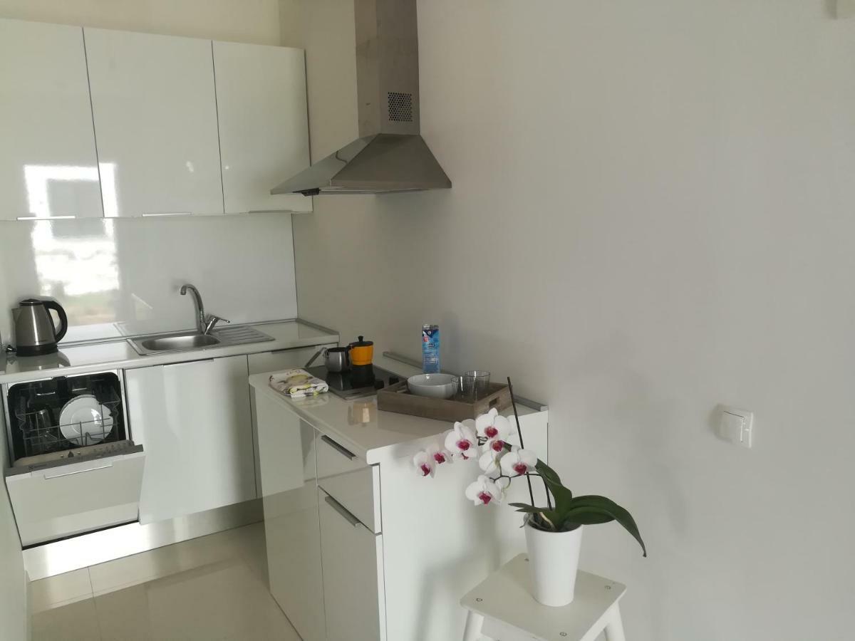 Mirela Apartment *